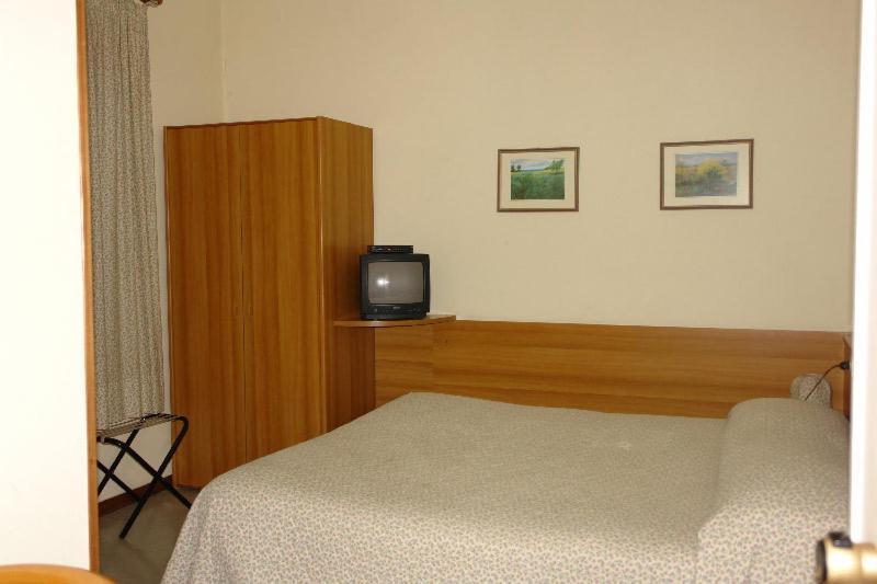 Hotel La Pergoletta Orvieto Zimmer foto